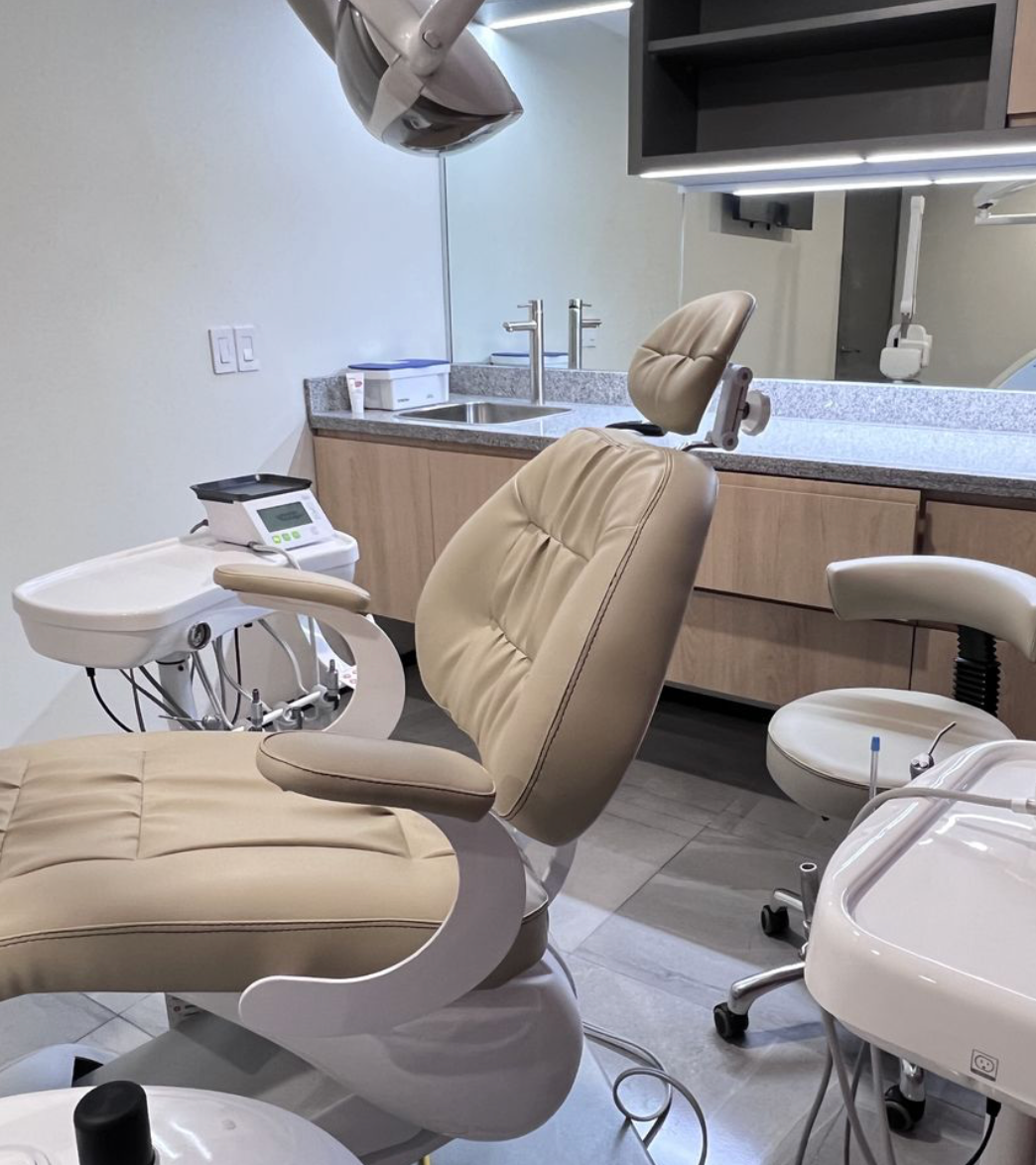 Doctor Dentista Freddy 6 Doctor dentista para niños adultos en cdmx el mejor dentista doctores recomendaciones mexico consultorio precios agenda dientes muelas caries braquets dolor operaciones