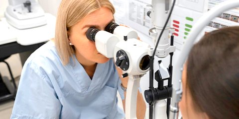 Cataratas cirugia microcirugia vista vision ojos doctor oftalmologo el mejor de mexico los mejores doctores de CDMX vista examen tratamiento diabetes examen de la vista miopia glaucoma tratamiento medicina precios costo citas consulta en consultorio doctor particular derca de mi Cataratas cirugia microcirugia vista vision ojos doctor oftalmologo el mejor de mexico los mejores doctores de CDMX vista examen tratamiento diabetes examen de la vista miopia glaucoma tratamiento medicina precios costo citas consulta en consultorio doctor particular derca de mi