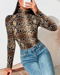 Ropa para mujer blusas vestidos diseños exclusivos para eventos fiestas bodas diseño por pedido mayorista para vender revender ladybug ropa para muje ropa nueva playera sacos morado verde rojo gris elegante para trabajo Costa Rica